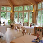 Hotell Western Ostseehotel Waldschloesschen 4*