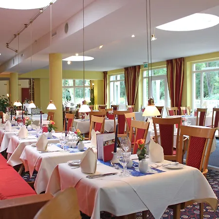 Szálloda Western Ostseehotel Waldschloesschen Prerow