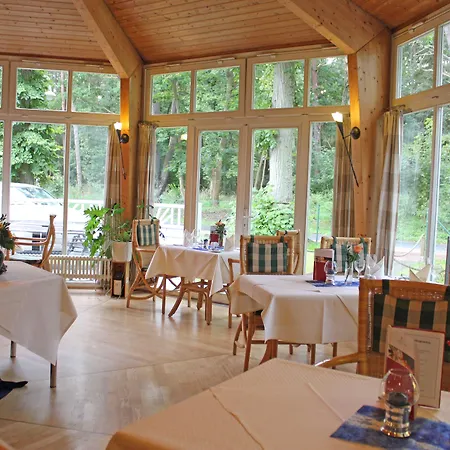 Отель Western Ostseehotel Waldschloesschen 4*