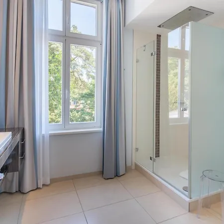 Отель Western Ostseehotel Waldschloesschen 4*