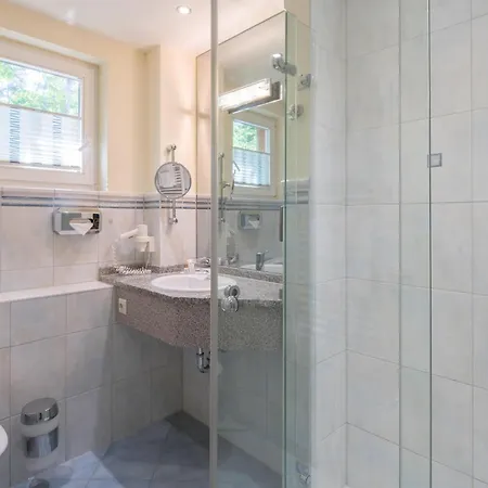 Western Ostseehotel Waldschloesschen Отель Преров