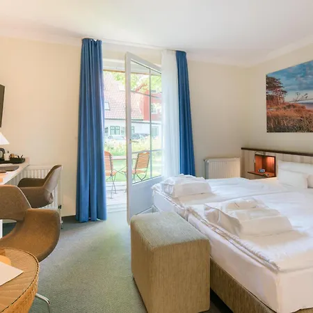 Отель Western Ostseehotel Waldschloesschen Преров