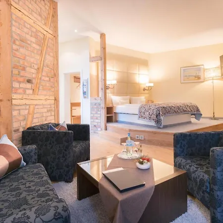 Отель Western Ostseehotel Waldschloesschen 4*