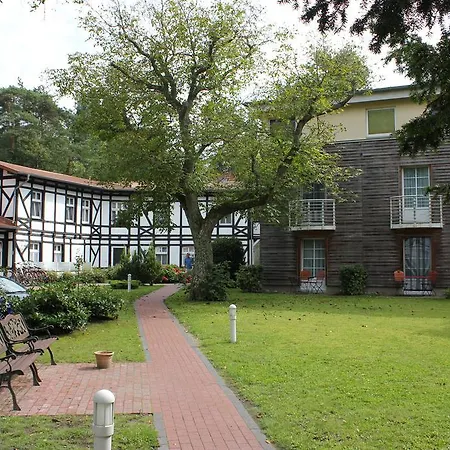 Отель Western Ostseehotel Waldschloesschen 4*