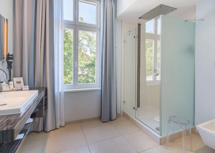 Western Ostseehotel Waldschloesschen Hotel 4*