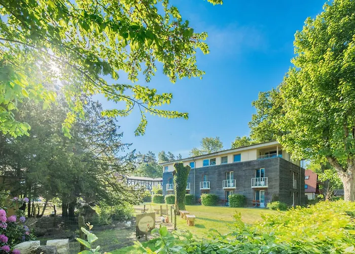 Hotel Western Ostseehotel Waldschloesschen 4*